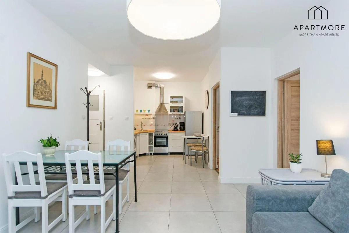 Image 3 of Old Town by Apartmore