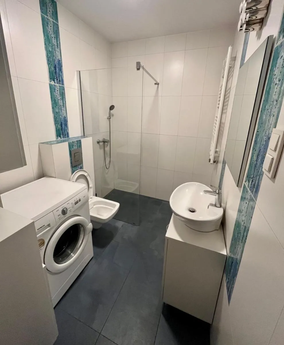 Image 3 of Oldtown Retro Apartment by Marina with balcony for 6 people