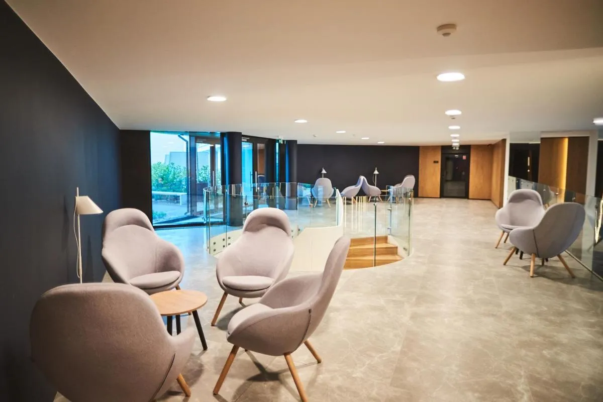 Image 6 of Olivia Baltic