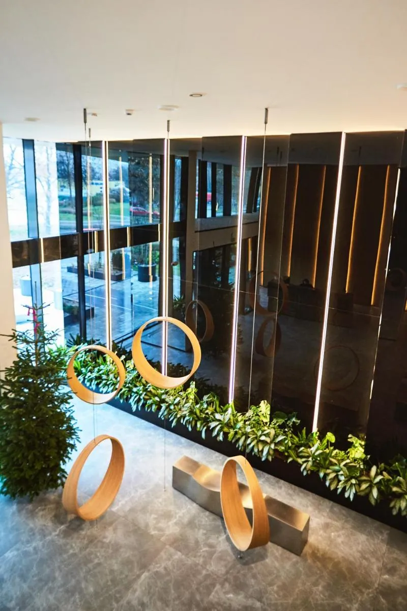 Image 3 of Olivia Baltic