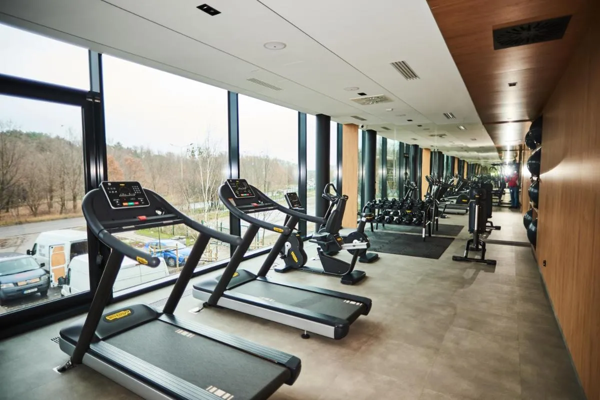 Image 4 of Olivia Baltic