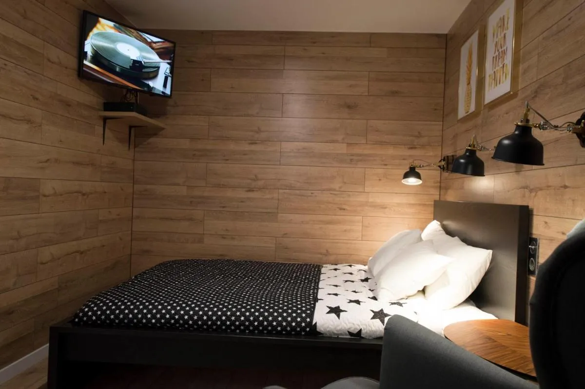 Image 4 of Pfenning by Little Heaven