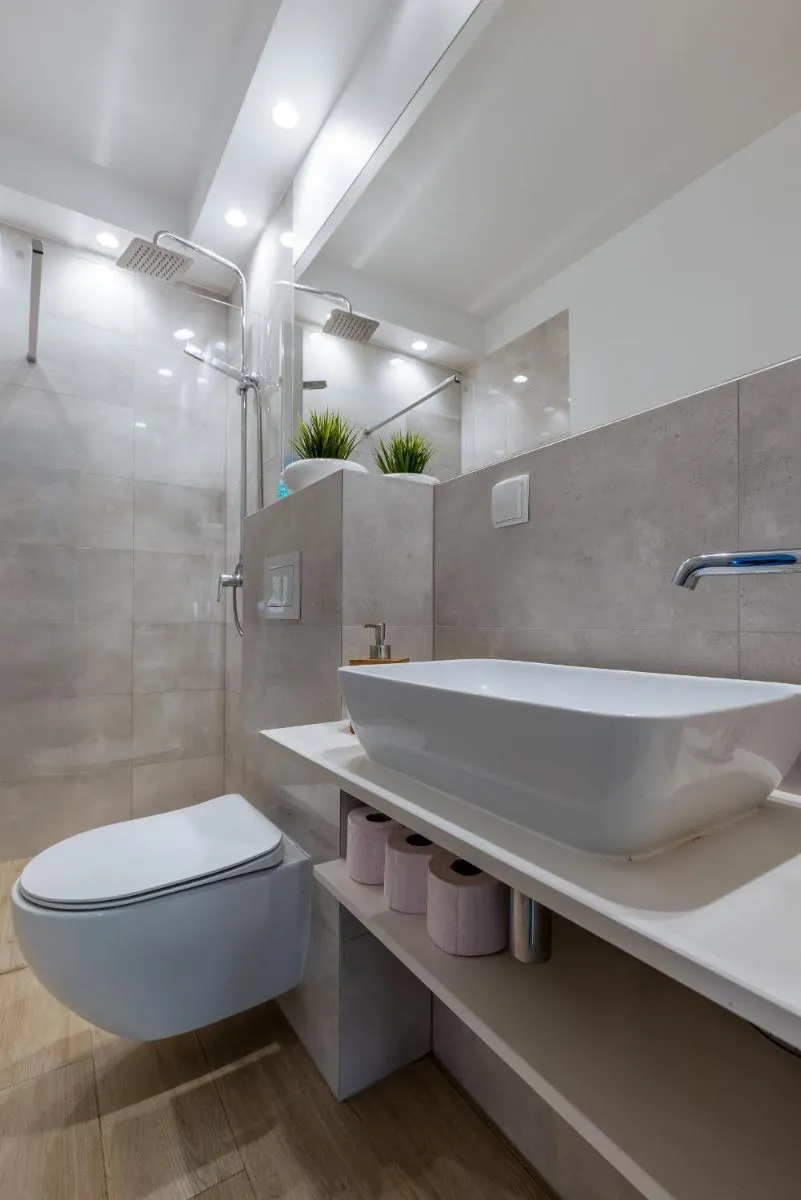 Image 4 of PlumTree Holiday Apartment