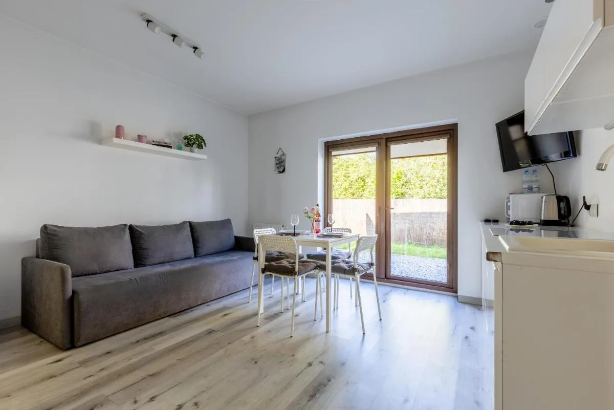 Image 2 of PlumTree Holiday Apartment