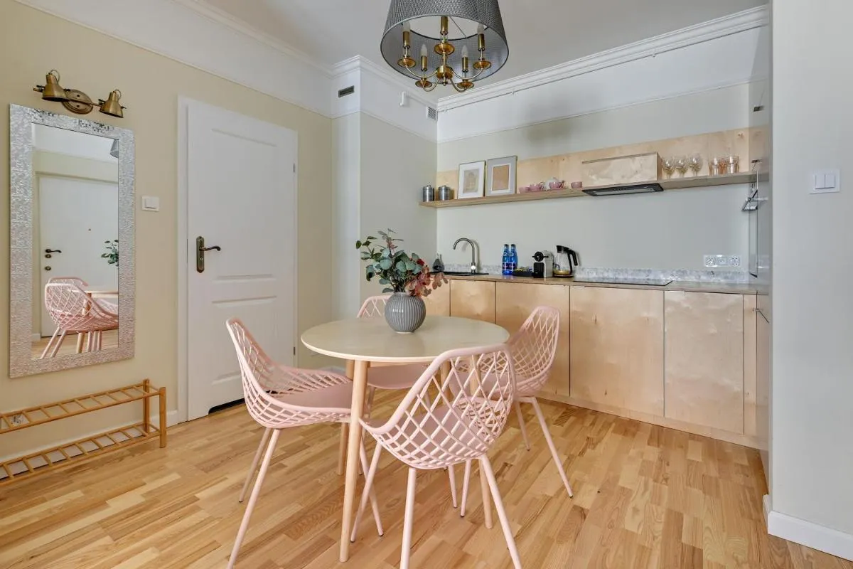 Image 2 of Powroźnicza Apartments, Main Old Town & Riverside by Downtown Apartments