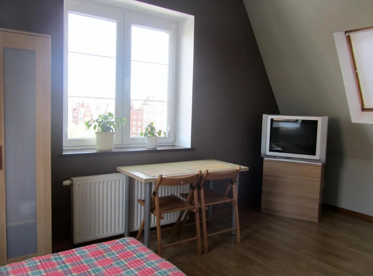 Image 4 of Promenada Studio