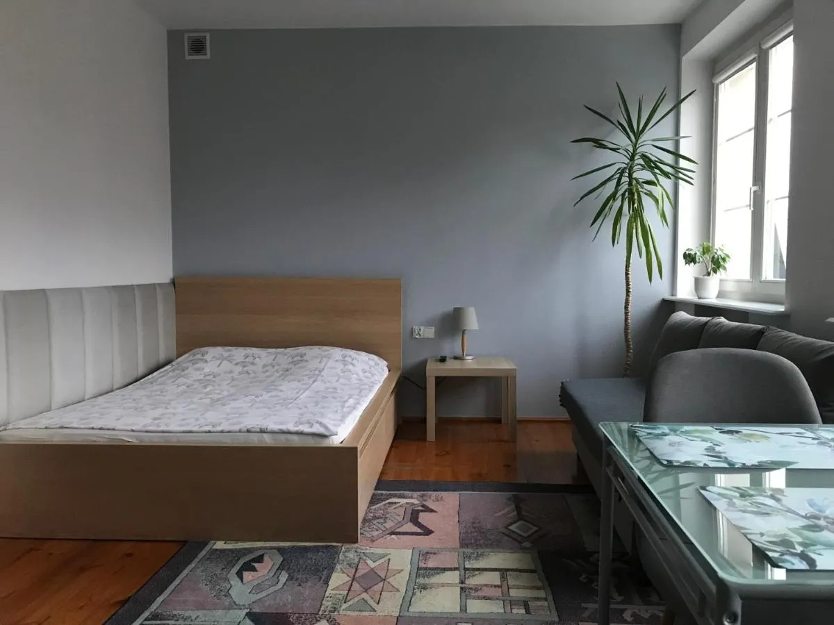 Image 1 of Promenada Studio