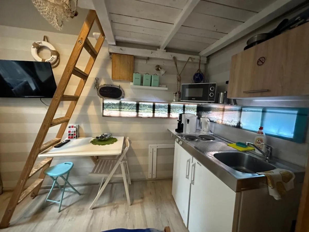 Image 2 of Przytulna kawalerka z antresolą w sercu Gdańska