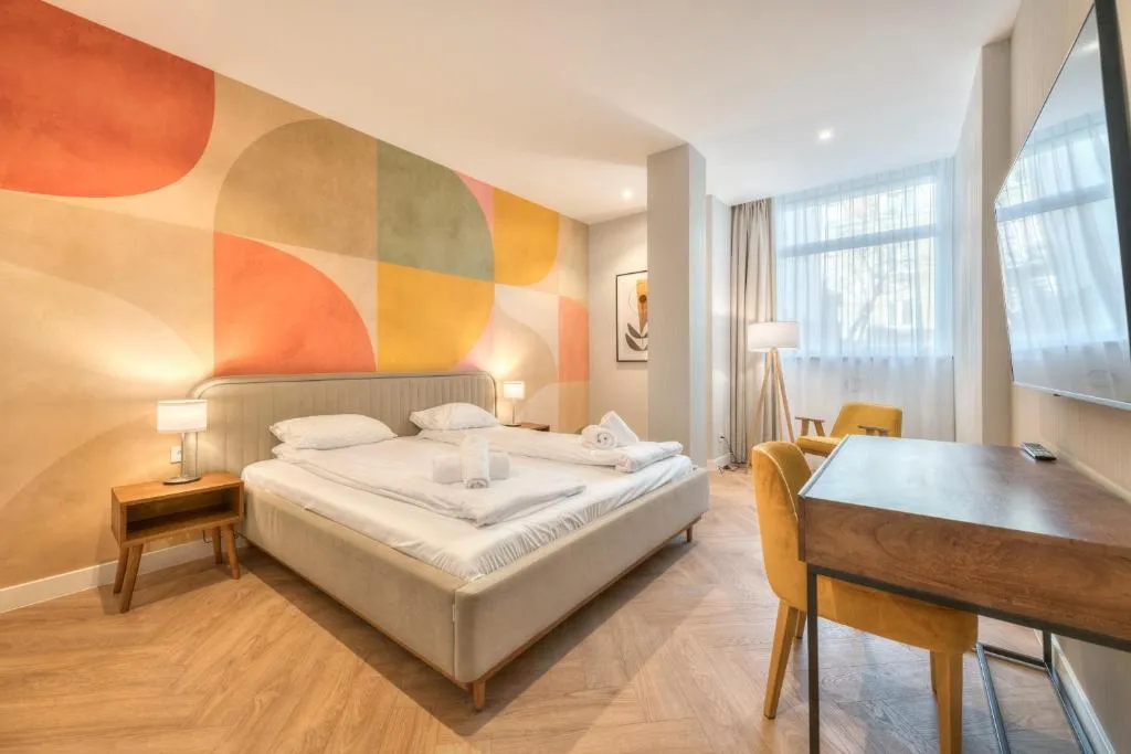 Image of Retro Boutique by NorthSide Apartments