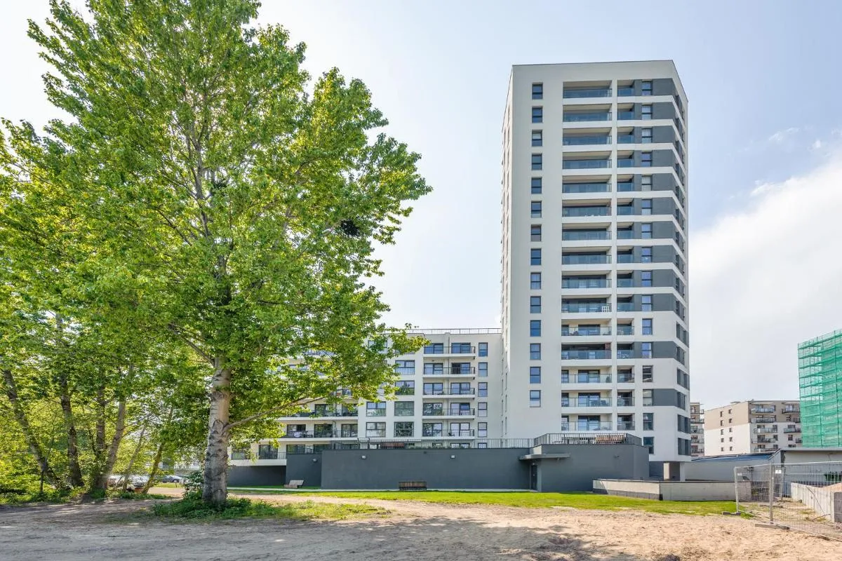 Image 5 of Robinson Crusoe – Sea View