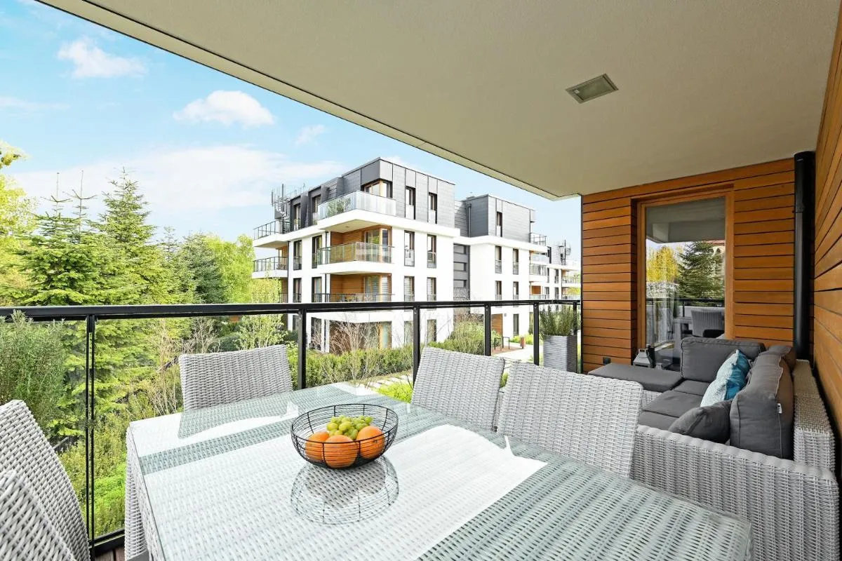 Image 5 of Royal Baltic – Bursztynowa Premium