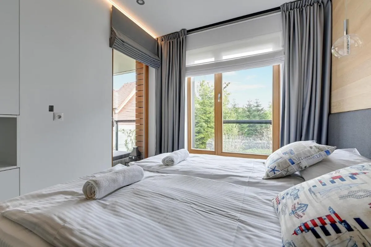 Image 6 of Royal Baltic – Bursztynowa Premium