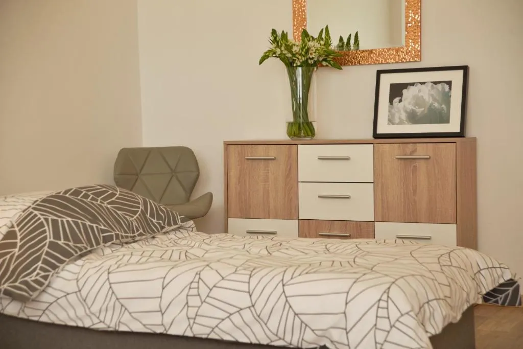 Image of Seaside Base