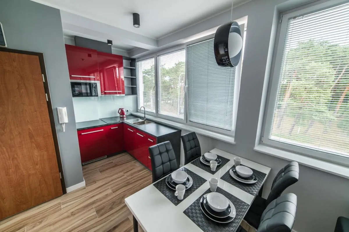 Image 3 of Silver One Apartments