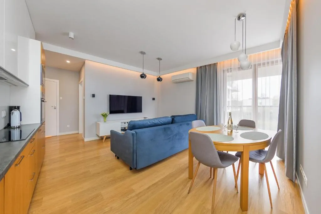 Image of Sunny Wood – Bursztynowa