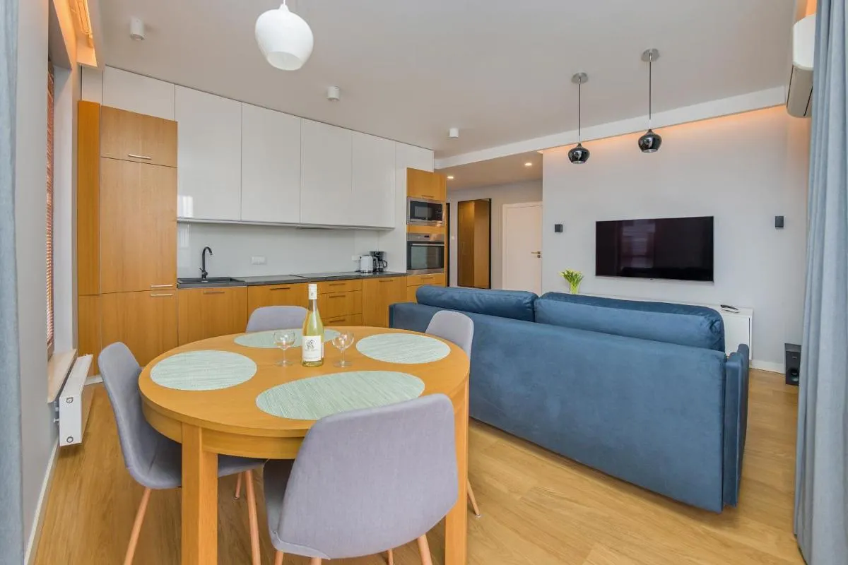 Image 6 of Sunny Wood – Bursztynowa