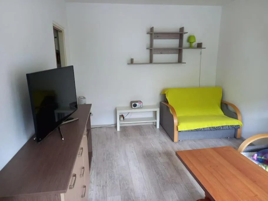 Image 2 of Sunset Studio