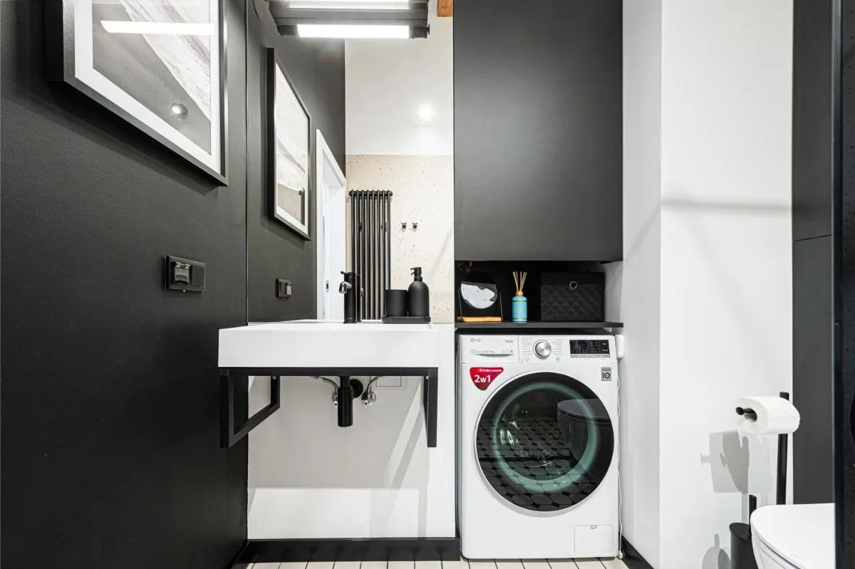 Image 3 of Teatro Old Town – BillBerry Apartments