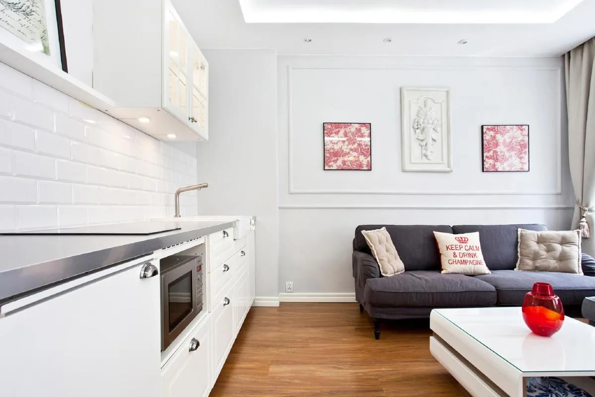 Image 2 of The Heart of Old Town Apartments