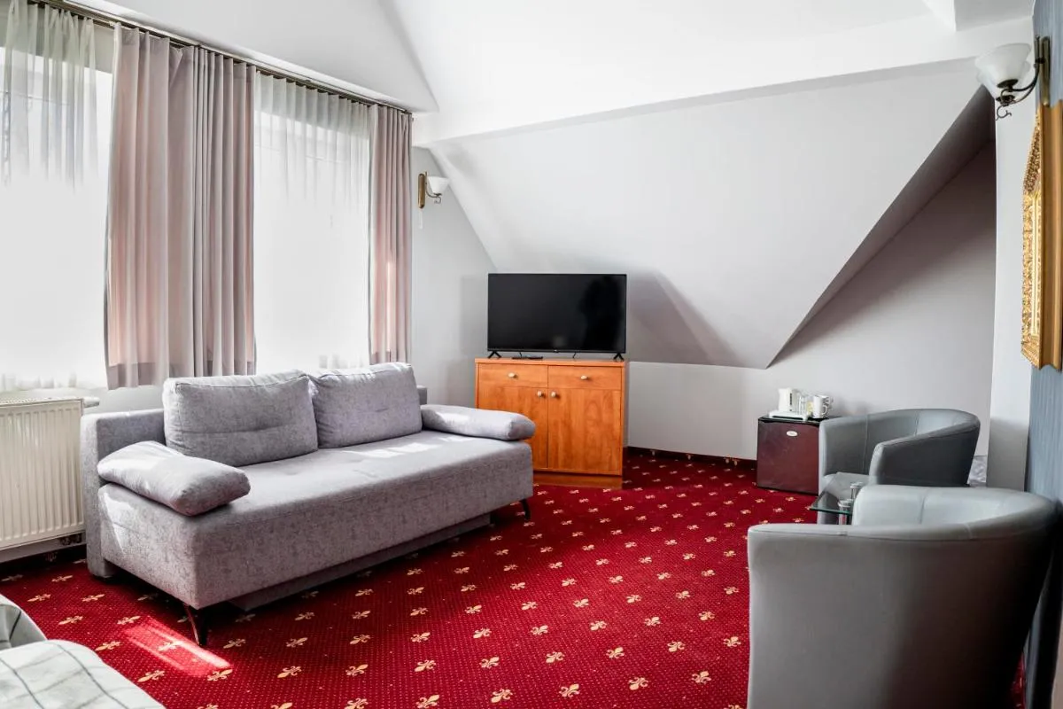 Image 2 of Villa Pascal