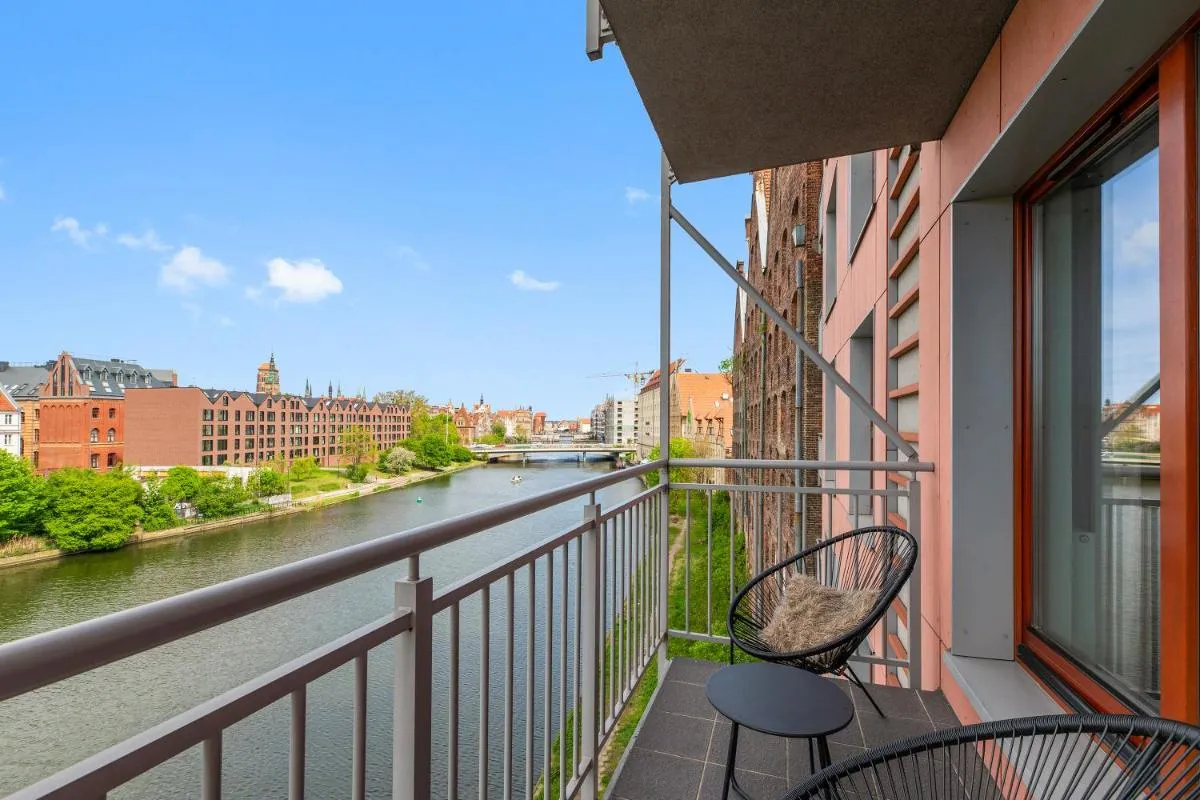 Image 6 of Waterlane Island – Riverview Pool, SPA, Gym & Parking by Downtown Apartments