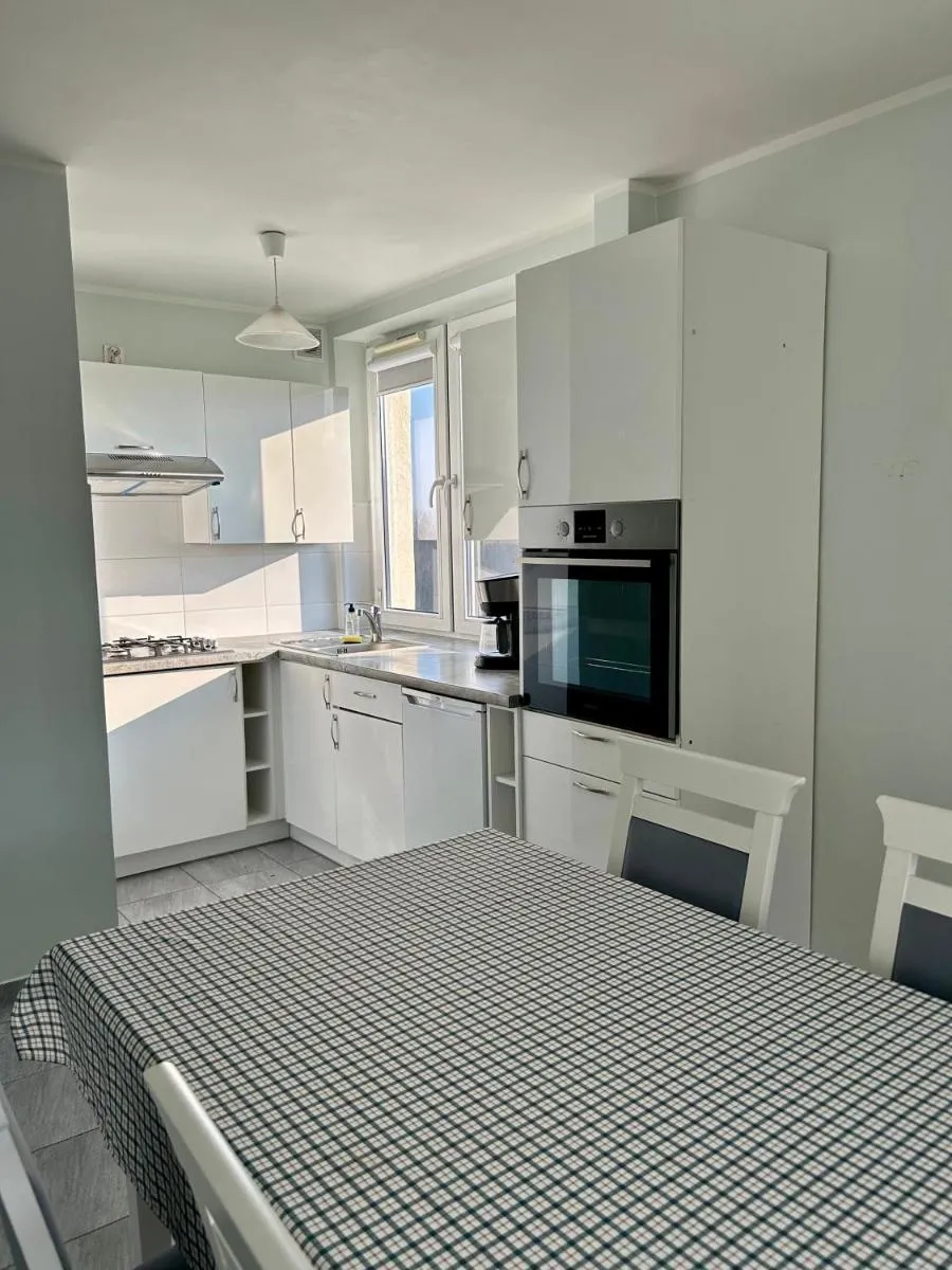 Image 5 of White Pearl