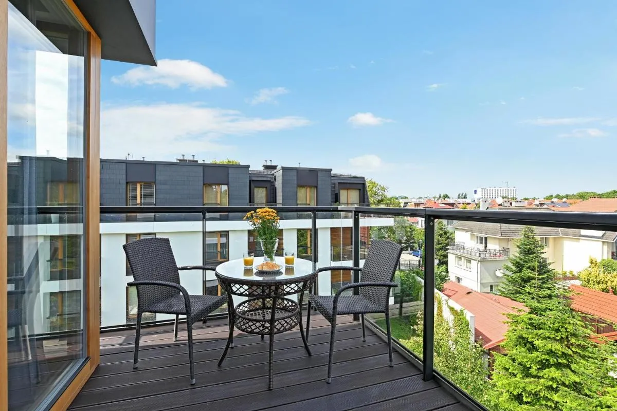 Image 6 of Wild Island Suite