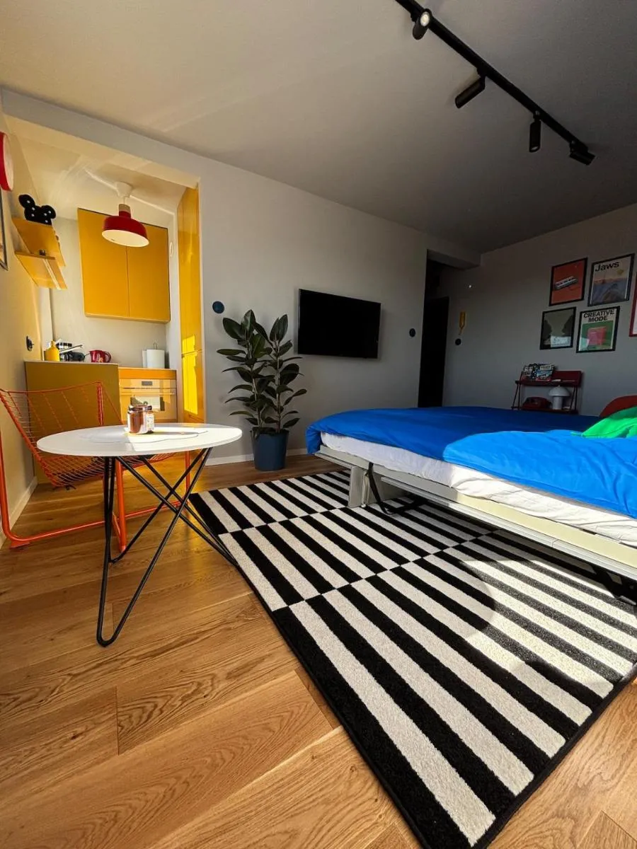 Image 4 of Yellow Lotus