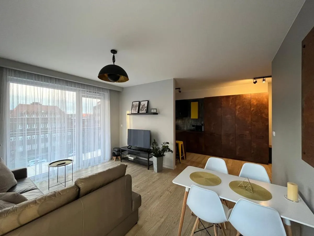 Image 2 of Yellow – Bastion Wałowa EV center free parking in garage