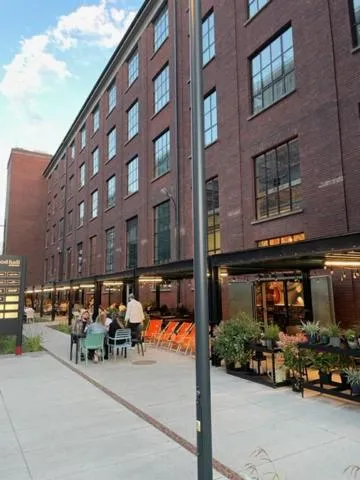 Image 5 of Yellow – Bastion Wałowa EV center free parking in garage