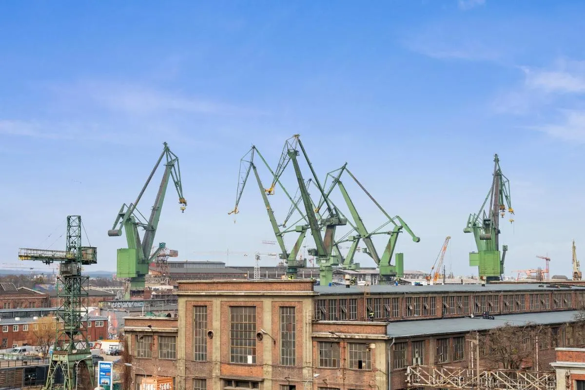 Image 1 of Żurawie – Food Hall, Parking & Stocznia by Downtown Apartments