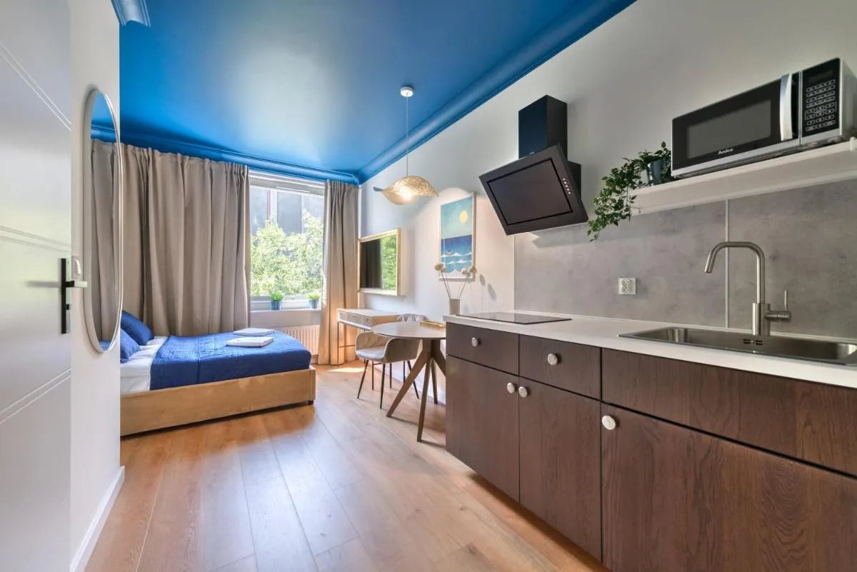 Image 4 of 3 City Apartments – Green Island