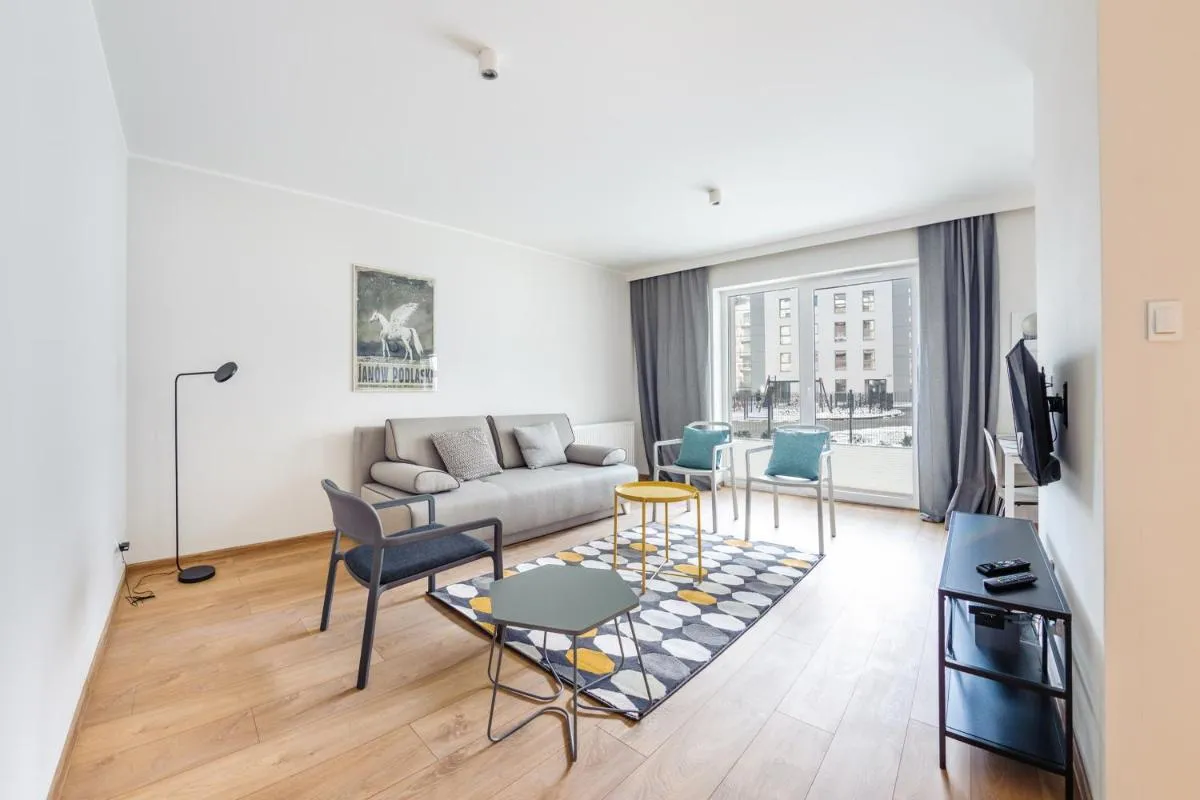 Image 2 of Angielska Grobla, Sun & Snow