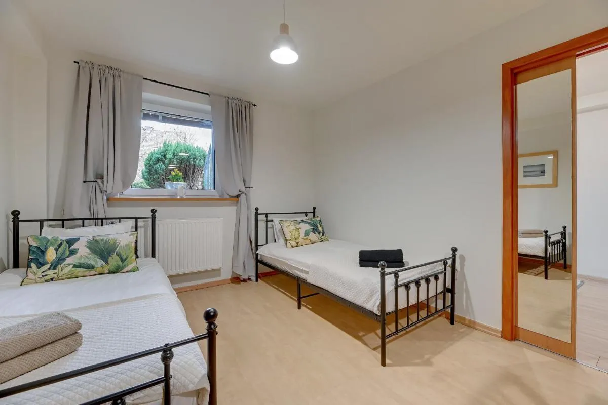 Image 2 of Apartament 48