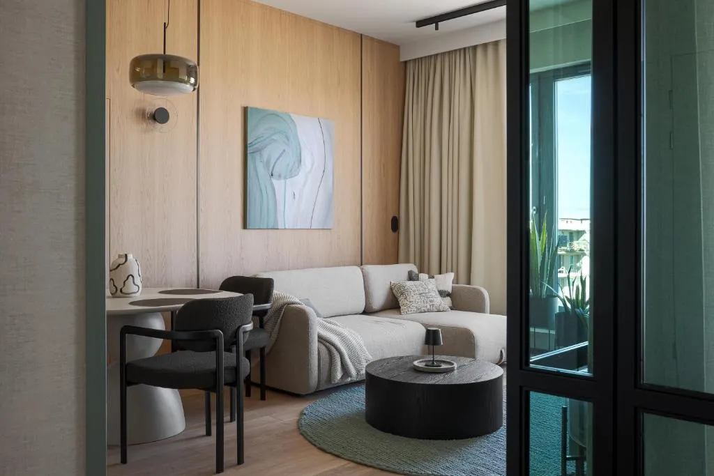 Image of Apartament Brabank Luxury Emerald with Free Parking by Grandview