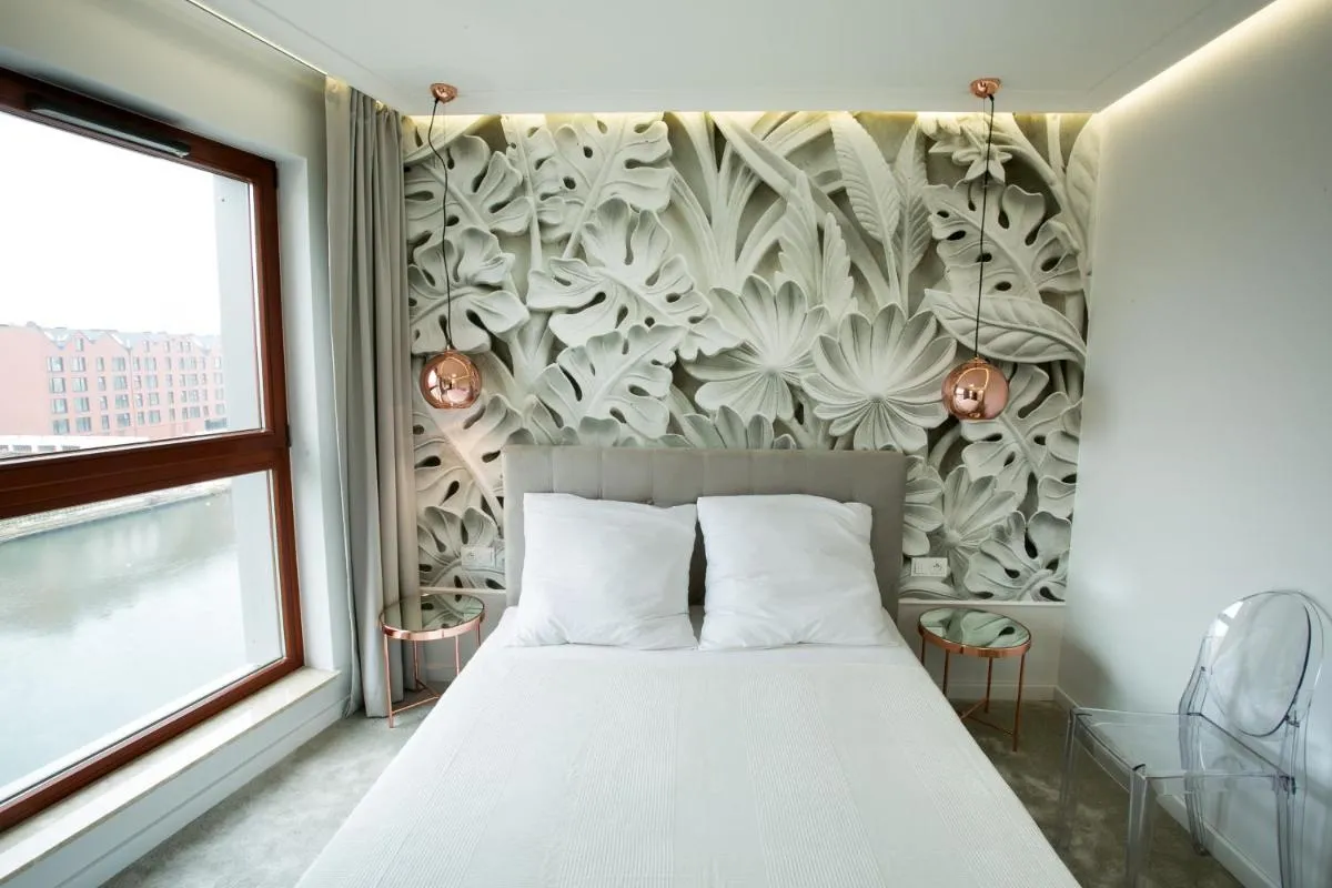 Image 1 of Apartament z basenem i widokiem na Motławę