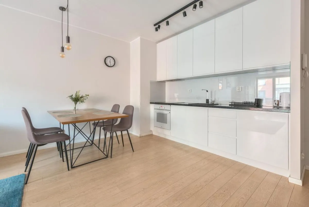 Image 1 of Aura 39 by Grand Apartments