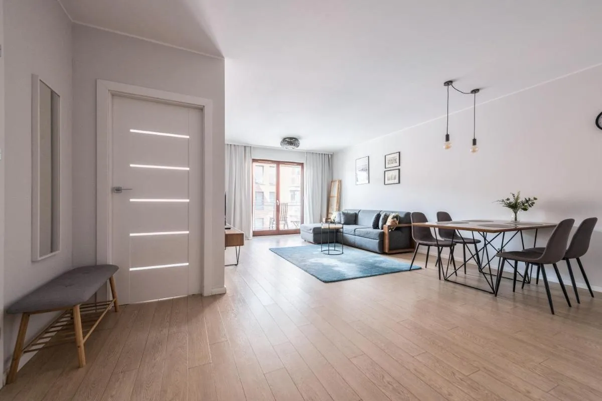 Image 4 of Aura 39 by Grand Apartments