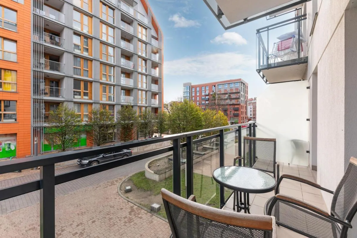 Image 6 of Aura III Apartments & Free Parking by Downtown Apartments