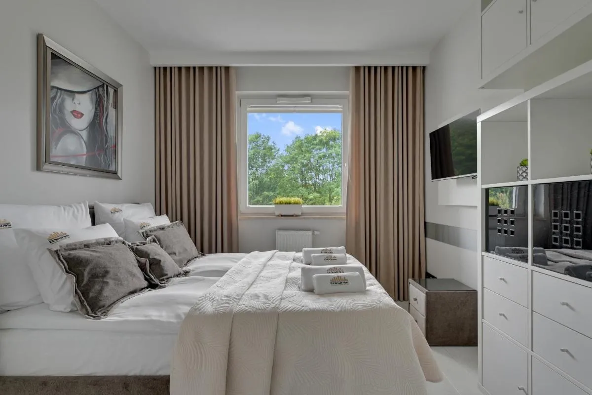 Image 2 of Awiator Seaside by Downtown Apartments