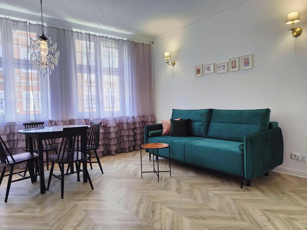 Image 1 of BE IN GDANSK Apartments – IN THE HEART OF THE OLD TOWN – Mariacka 31/33