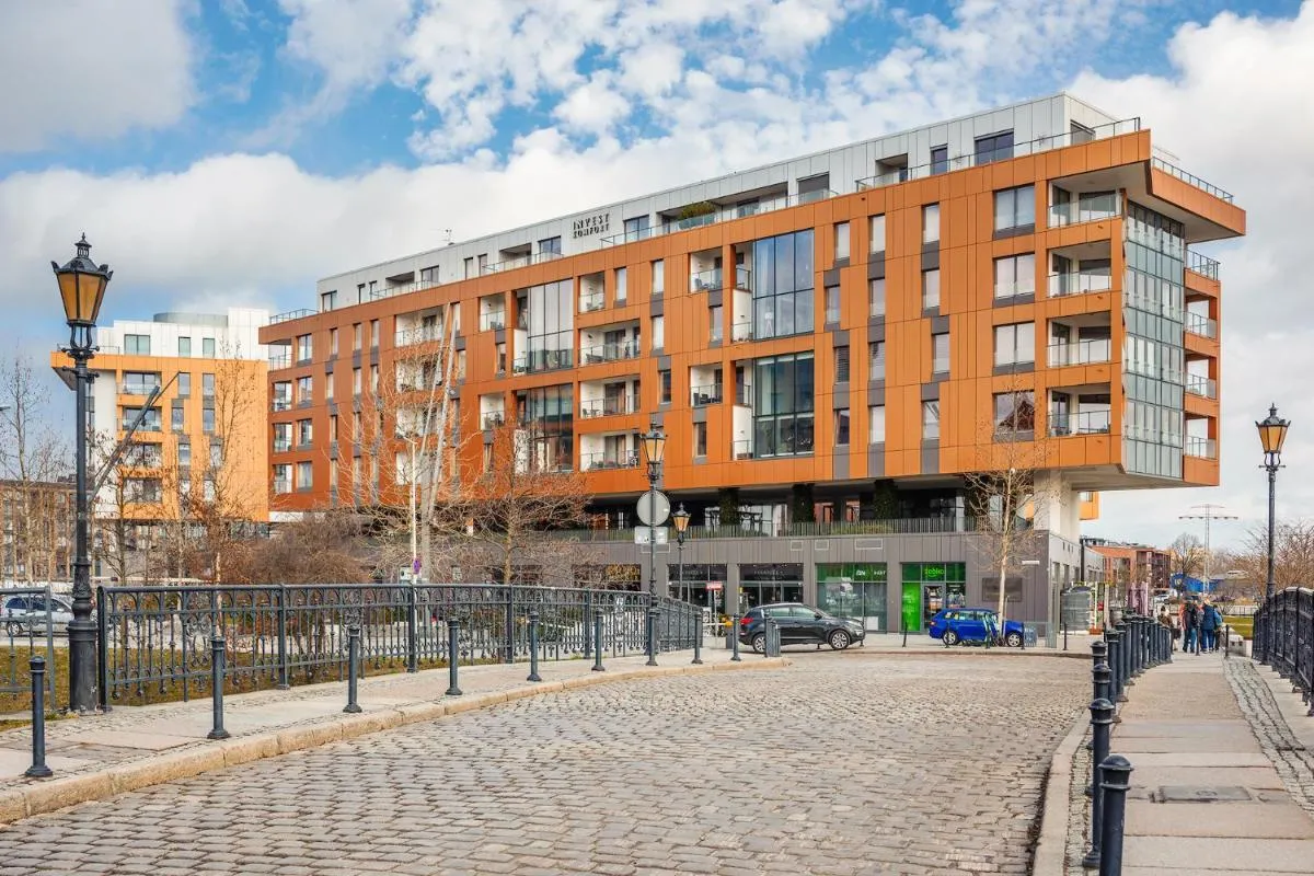 Image 1 of Blue Merlin – River View