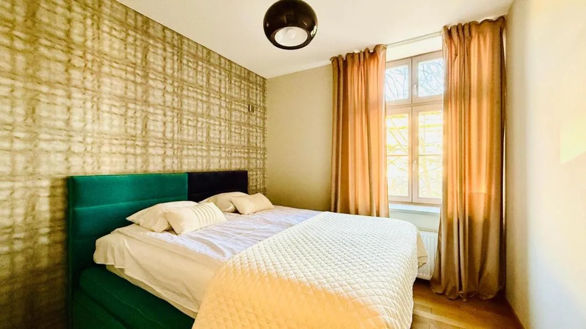 Image 1 of City Center Big Apartment Tobiasza with Parking