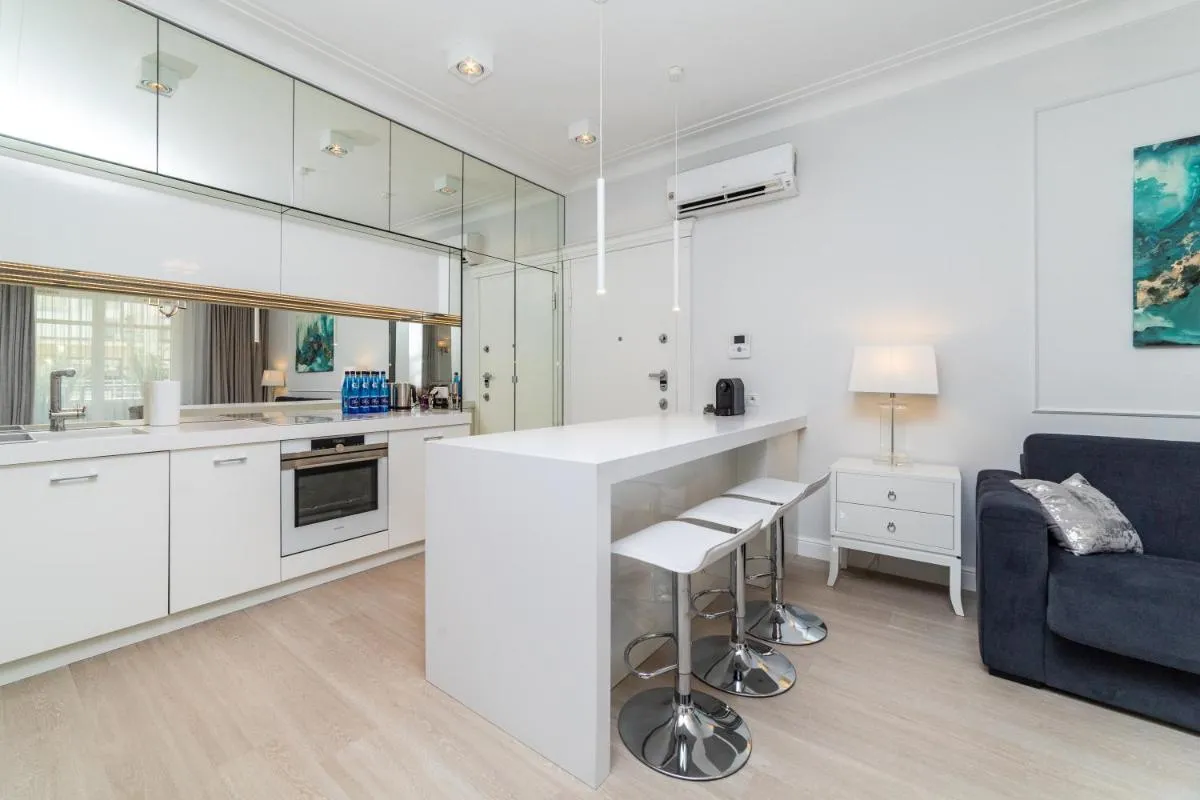 Image 3 of Cristal – Neptun Park by OneApartments