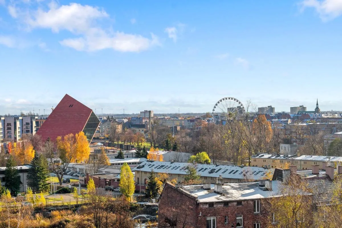 Image 1 of DOKI Living Suites – Foodhall & Parking by Downtown Apartments