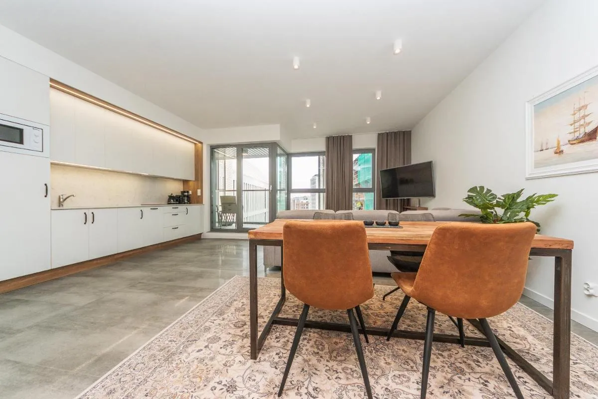 Image 4 of Deluxe Apartment on Granary Island with Parking – Granaria I & by Noclegi Renters