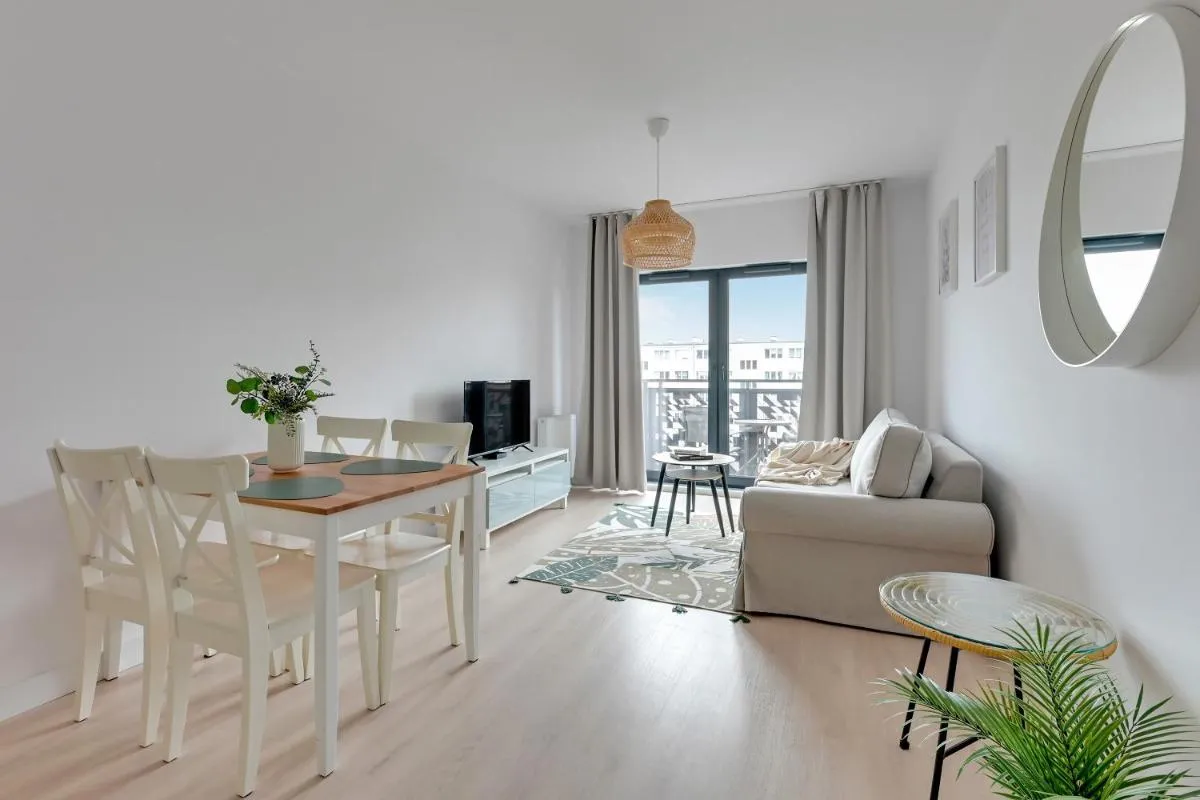 Image 2 of Dwie Motławy Riverside & City Center by Downtown Apartments