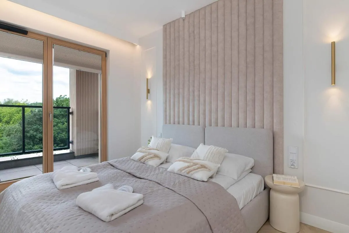 Image 1 of Elegant and Spacious Apartment with Parking & Gym by Renters Prestige