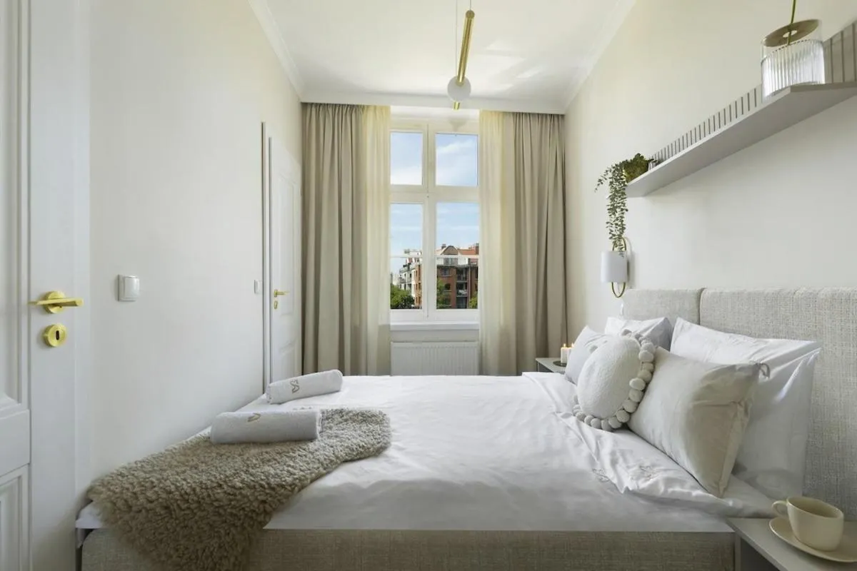 Image 3 of Elite Apartments Riverside View