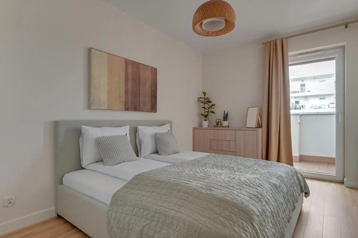 Image 1 of Four Oceans Apartment with parking by Lion Apartments